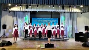 Средний хор - "Горная речка"