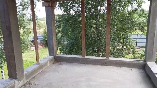 Остекляем балкон в доме!