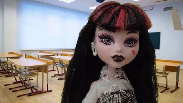 История Дракулауры смотреть онлайн