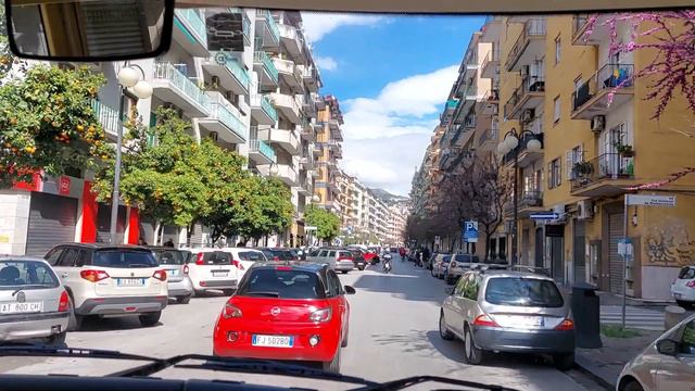 Окрестности Салерно, города, откуда начинается Амальфитанское побережье