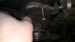 Mercedes W202 M111  замена водяного насоса (помпа) Merc W202 M111 replacing the water pump