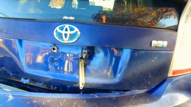 2010 Toyota Prius. Автозапчасти из Америки ??/ Машинокомплекты из США ??.