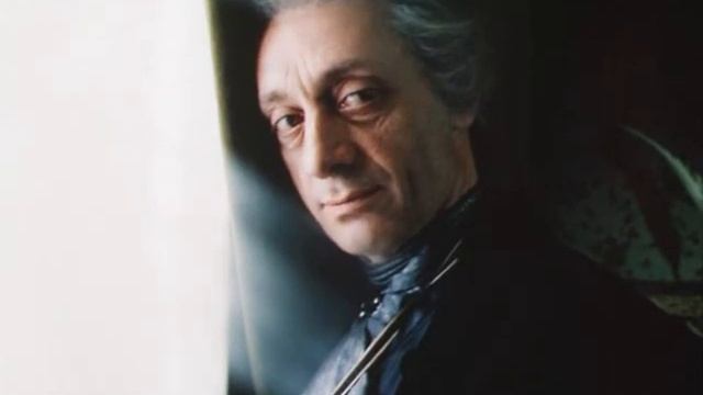 Время надо наполнять событиями, тогда оно летит незаметно. смотреть онлайн