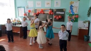 Вальс для родителей от 1 класса