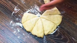 БУЛОЧКИ БЕЗ ДРОЖЖЕЙ НА КЕФИРЕ?БЫСТРАЯ ВЫПЕЧКА К ЧАЮ! БУЛОЧКИ КАК ПУХ РЕЦЕПТ | ВКУСНАЯ ВЫПЕЧКА