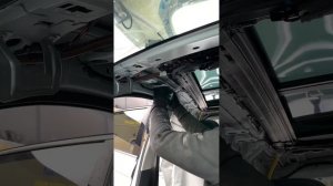 Volkswagen Tiguan 2020 removing the ceiling  and air bag (зняття стелі і безпеки) #car  #disassembl