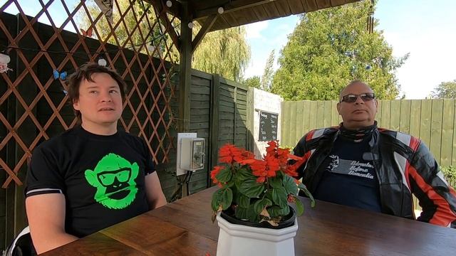 Big Kawasaki Review, the ZZR 1100 v ZZR1400 (ZX-11 v ZX14) смотреть онлайн