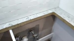 Как врезать мойку + УСТАНОВКА СМЕСИТЕЛЯ