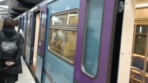 Едем в аэропорт Внуково на метро.