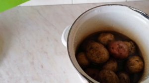 Как сварить картофель в "мундире" вкусно и просто