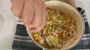 Салаты из свежей капусты. Простые и быстрые салаты из капусты. Салаты на каждый день.