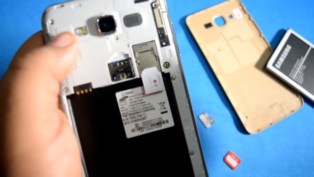 How to Insert Simcard and sd card in Samsung Galaxy J7 2015