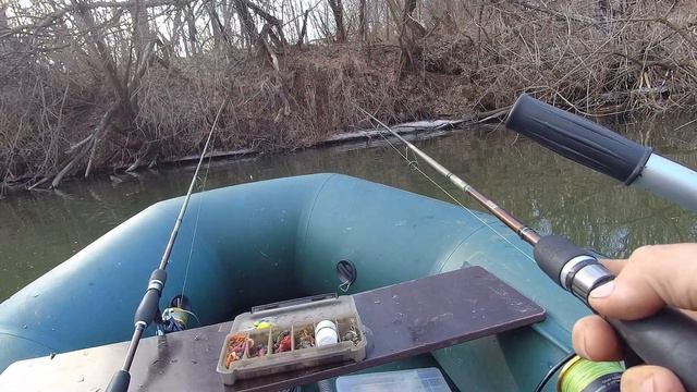 Сначало не клевало, а потом дело пошло!!! Преднерестовая рыбалка. смотреть онлайн