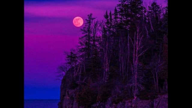 FKA.brkn | Moonlight Pt. 2 смотреть онлайн