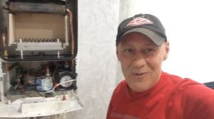 #ВячеславКипкаев#ремонткотлов#вКрыму. Котел БошГаз 6000 код ошибки Е-9 перегрев