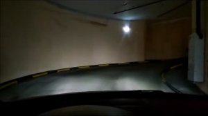 Урок 9.4. Прохождение поворота: заезд на многоуровневую парковку