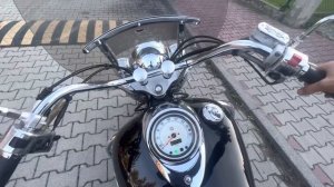 Yamaha XVS 1100 Drag Star