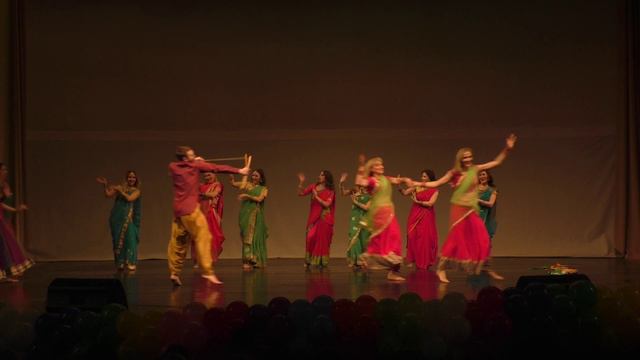 Мадхури Дикшит | Попурри | Коллективный проект Амритсара | Холи Мела 2024