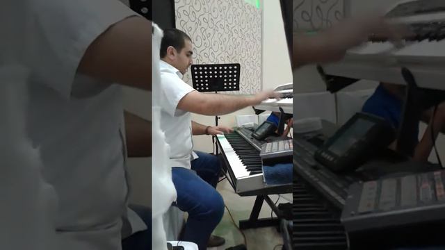 Konul mehmani смотреть онлайн