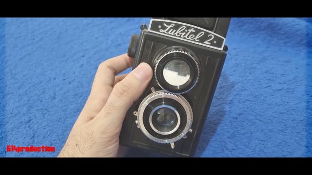 Original Soviet Lubitel 2 TLR Camera with Case & Metal Lens Cap l Twin Lens Reflex camera l