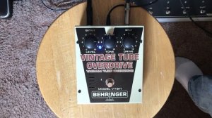 Behringer VT911 Vintage Tube Overdrive Modified