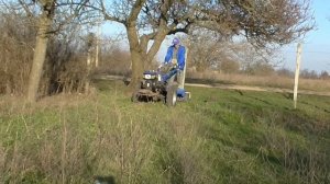 Навесные приспособления для мотоблока своими руками. Колесо, перемещение с фрезой. Каток-планировщи