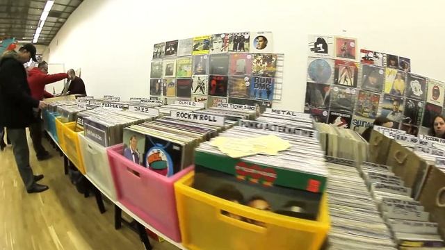 Книжная выставка-ярмарка Non-fiction 17(2015) смотреть онлайн