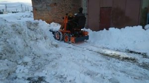 Уборка снега. Мини погрузчик. Снегоуборщик MultiTractor.