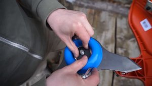 Husqvarna 535 Rx - výměna strunové hlavy