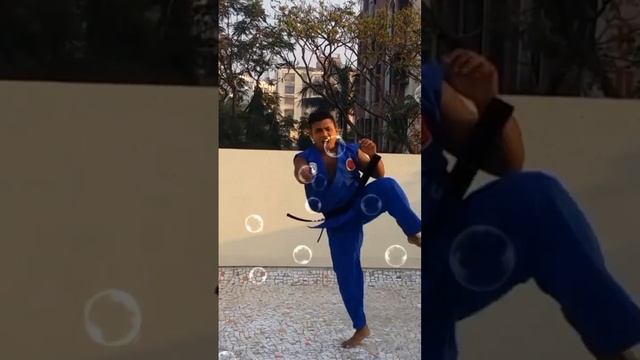 #unique #kickboxing #martialarts #scottadkins #vandamme #speed #india #balance #tigershroff смотреть онлайн