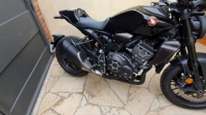 Leo Vince LV-10 Full Black on Honda CB1000R Black Edition 2022