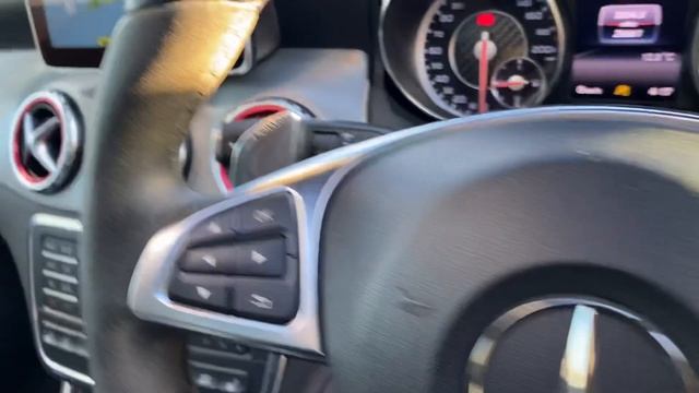 MERCEDES BENZ GLA 45 AMG смотреть онлайн