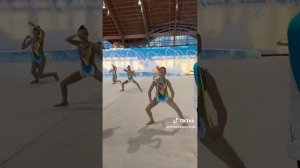 Из чего же сделаны наши девчонки ?