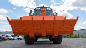 Универсальная дорожная машина ПБТК-764.ТТЗ СТАНИСЛАВ в габарите ширина 2,5 м. #погрузчик #бульдозер