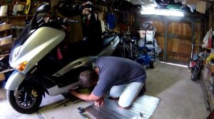 Ямаха Т МАКС 500  Замена масла в двигателе. Yamaha T-MAX 500. Oil change