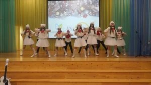 Танец Снег и ёлки школа №132 г. Барнаул 6в 2016