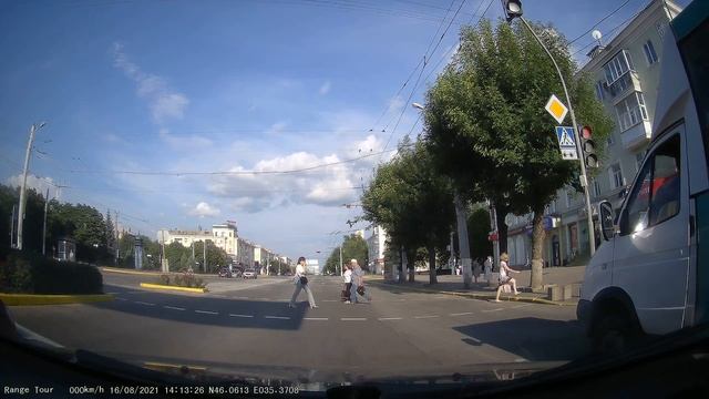 Луганск, ул. Котельникова, Советская, Оборонная. 2021/08/16 смотреть онлайн