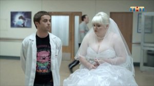 Интерны. Спасительное ночное дежурство.mp4