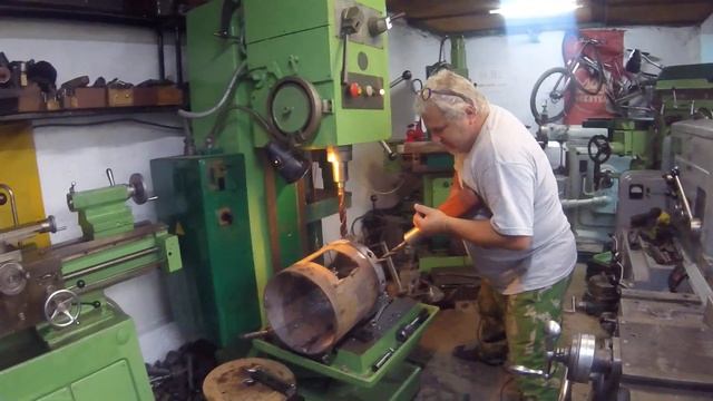 Мангал - казан сверлим дымоход смотреть онлайн