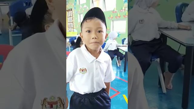Silap Paham Itu Boleh Berlaku Dimana Saja! Cikgu Dah Cukup Lembut Dah, 😆 смотреть онлайн