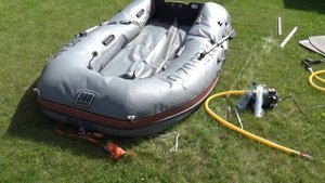 Может ли на солнце лопнуть баллон лодки ПВХ?