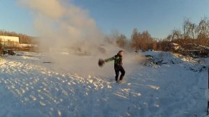 Горячая вода на морозе