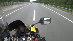 С ветерком до дачи на мотоцикле Suzuki GSX R 600 K4