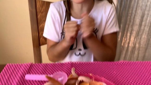 24 ЧАСА ТОЛЬКО РОЗОВЫЙ ЦВЕТ ЧЕЛЛЕНДЖ // ПОКРАСИЛА ВОЛОСЫ В РОЗОВЫЙ ЦВЕТ !!!! смотреть онлайн