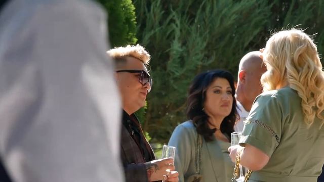 ПРАНК на свадьбе. ПОДСТАВНОЙ гость. Розыгрыш гостей скрытой камерой смотреть онлайн