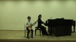 П.Чайковский Старинная французская песенка, В.Котельников Танец Исп. Лев Борисов (балалайка)