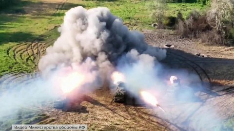 Российские военные нанесли высокоточный удар по корпусам завода в Константиновке