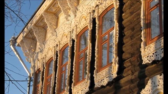 Отделка фасада дома резьбой по дереву смотреть онлайн