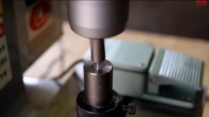 Орбитальная заклепочная машина Z 128