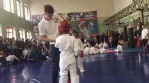 Рукопашный бой. 6-7 лет до 24 кг. 1 бой, 2 место.